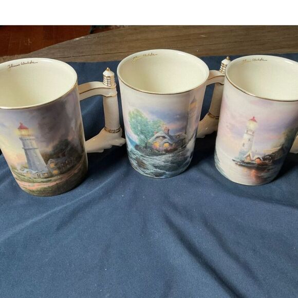 The Bradford Exchange Thomas Kincade Mug Set - Picture 2 of 3